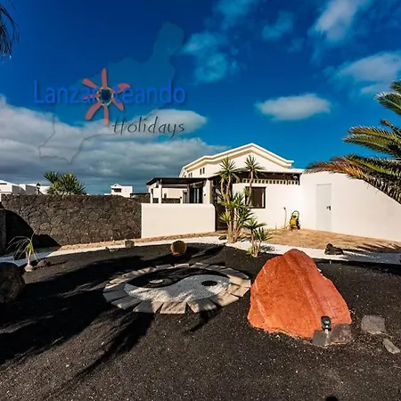 Vivienda Vacacional Casa Maura Willa